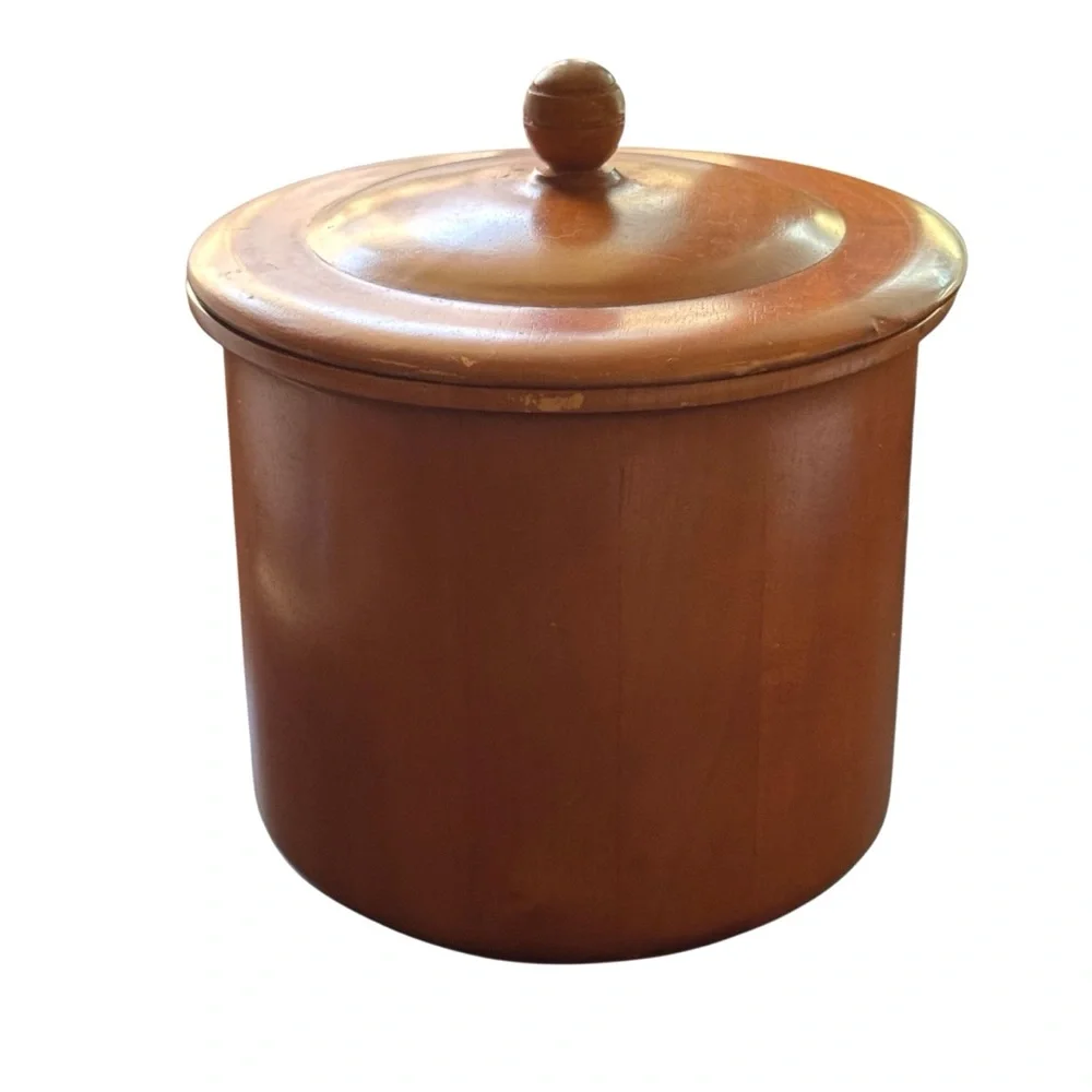 Large Vintage Ice Bucket Round Wood MCM 60s 70s Bar ware Man Cave
